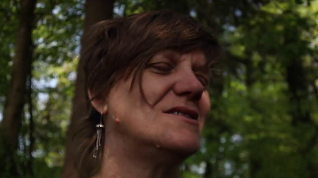 Miniature YouTube Udk236eUtjU