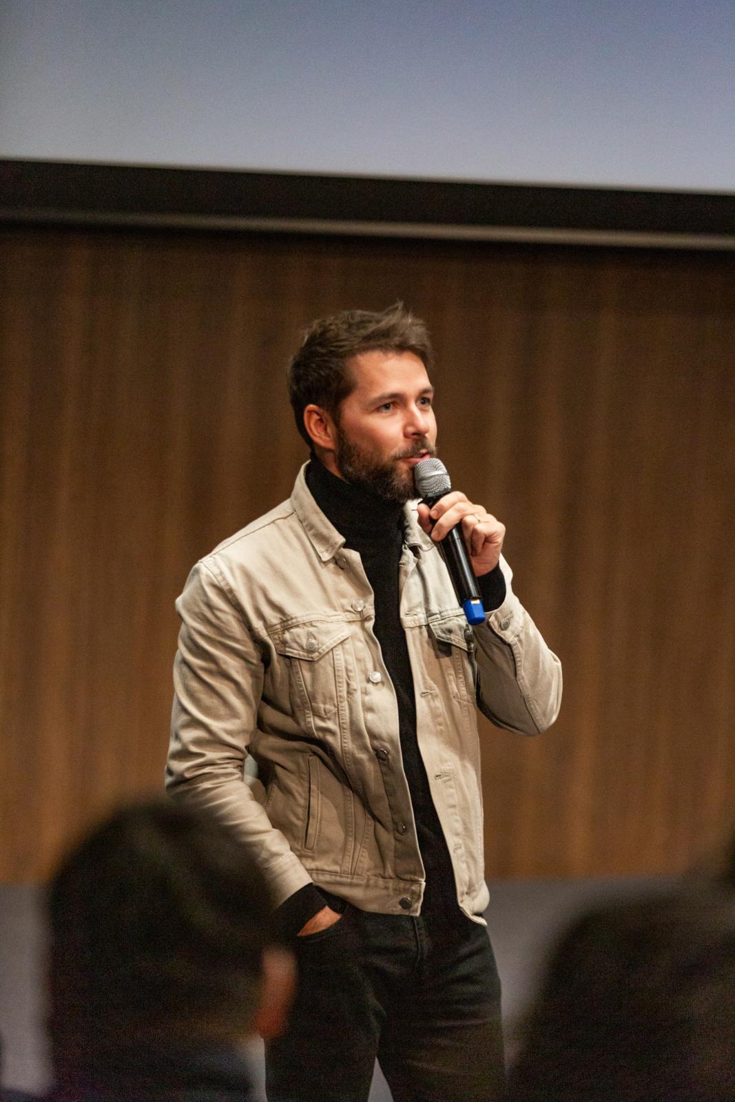 Clip d'ici Wiseband Projection Final