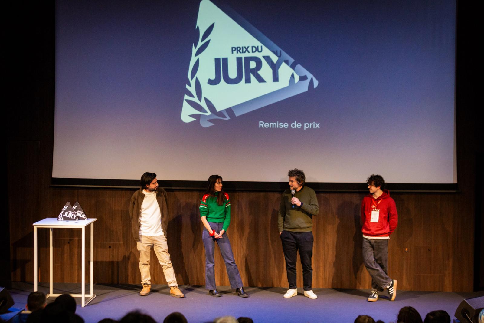 Clip d'ici Wiseband Projection Final